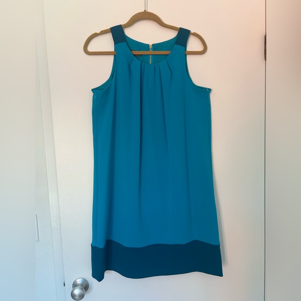Donna Ricco Vibrant Blue Sleeveless Mini Dress